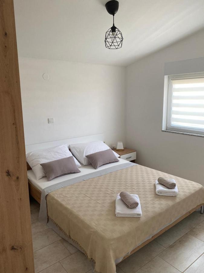 Zrinec Apartment Vir Exterior foto