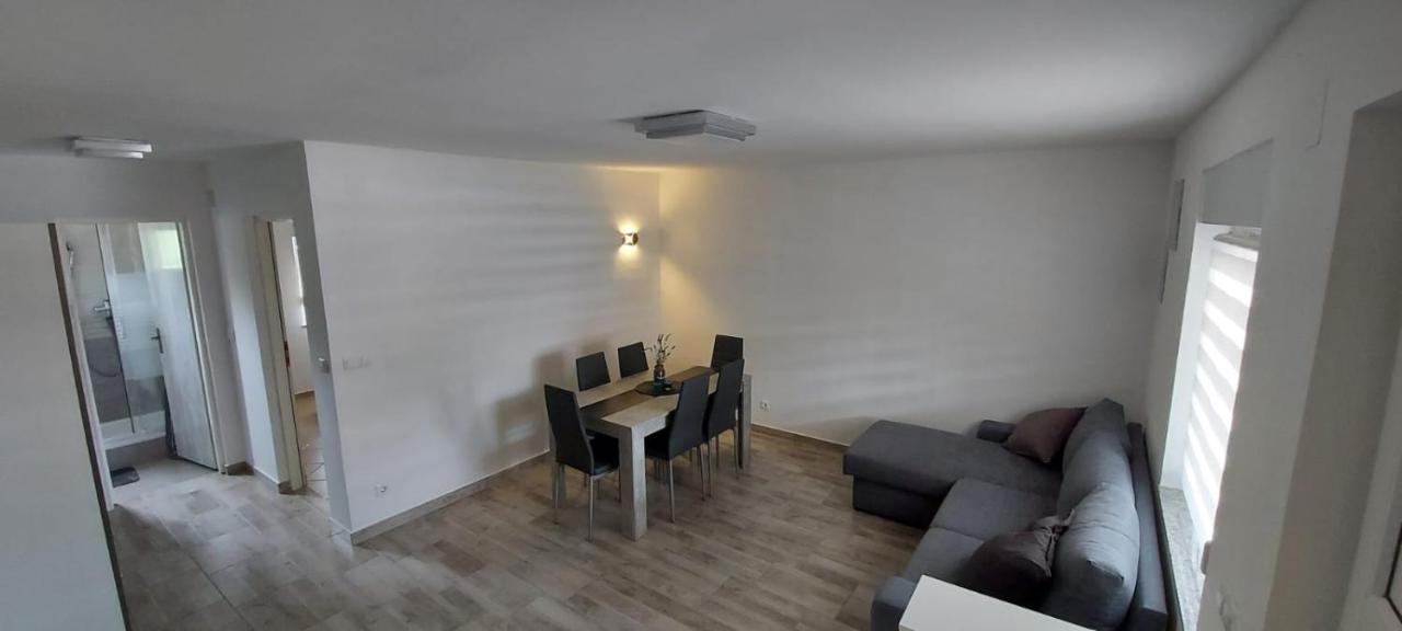 Zrinec Apartment Vir Exterior foto